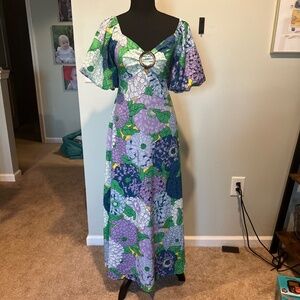 Fore Flower Print Bohemian Maxi Dress with Ring Detail And Puff Sleeve Size M